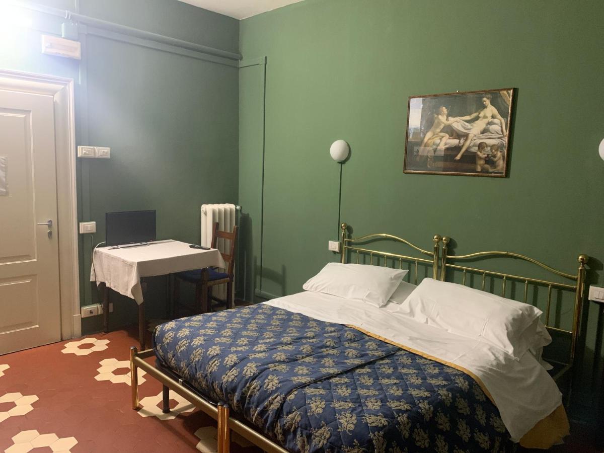 Leon Doro Hotel Парма Екстериор снимка